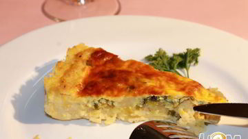 Рецепт Тарта из поленты с луком пореем