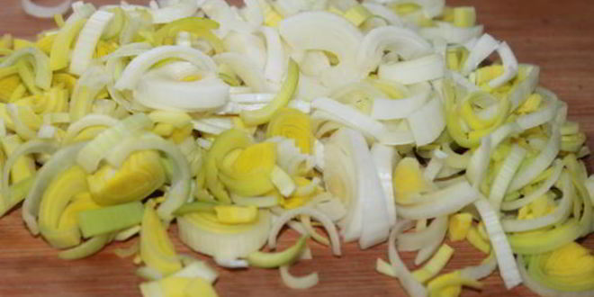 Рецепт тарта из поленты с луком пореем