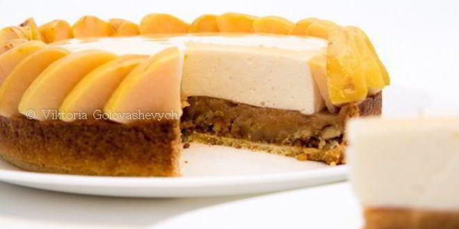 Рецепт Тарта с айвой и сырным муссом