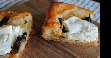 Рецепт Тарта с козьим сыром и шпинатом