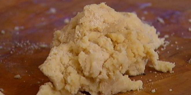 Рецепт тарта с малиной и миндалем