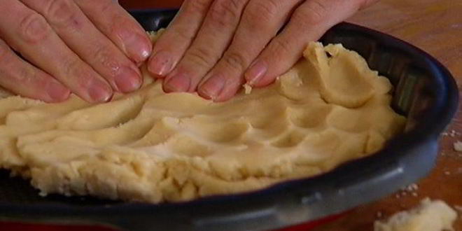 Рецепт тарта с малиной и миндалем