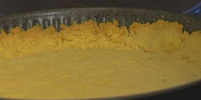 Рецепт тарта с малиной и миндалем