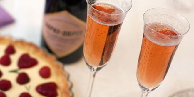 Рецепт тарта с малиной и розмариновым кремом