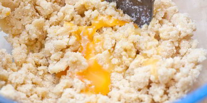 Рецепт тарта с малиной и розмариновым кремом