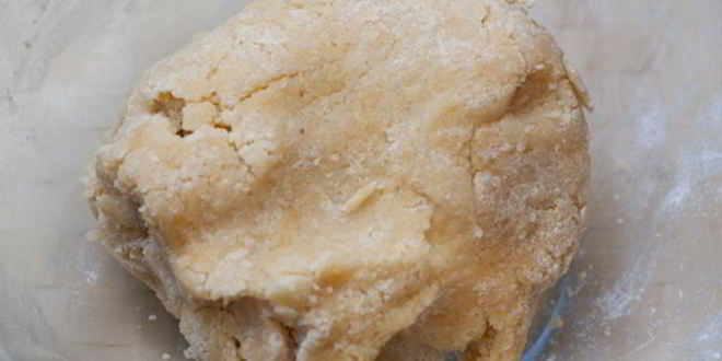 Рецепт тарта с малиной и розмариновым кремом