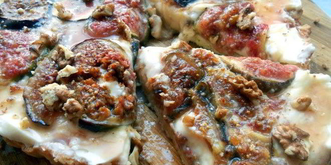 Рецепт Тарта с маскарпоне, инжиром и медовым соусом