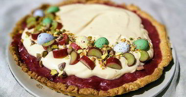 Рецепт Тарта с ревенем и сливочным кремом