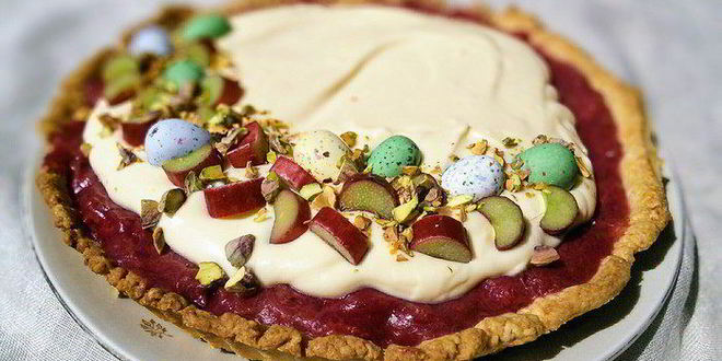 Рецепт Тарта с ревенем и сливочным кремом