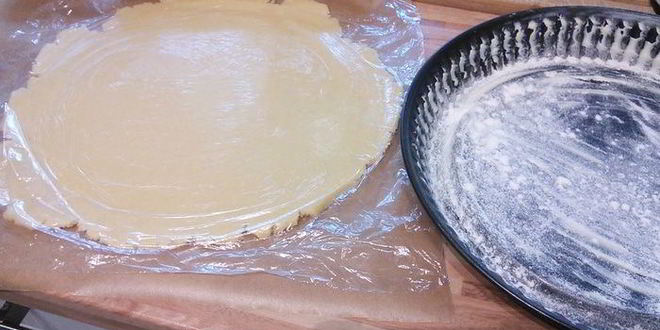 Рецепт тарта с ревенем и сливочным кремом