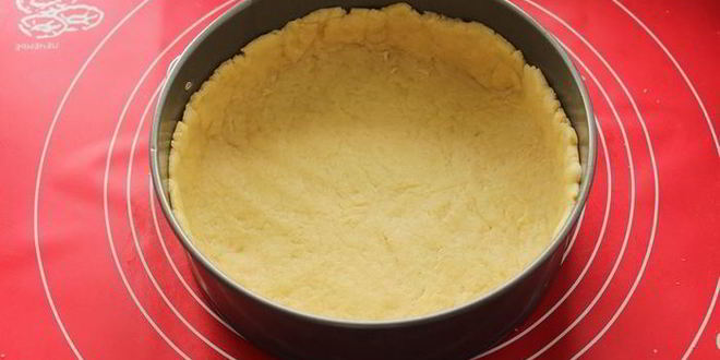 Рецепт тарта с самбуком из красной смородины