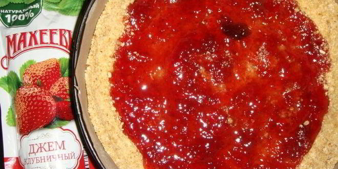 Рецепт тарта с творогом, джемом и меренгой