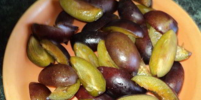 Рецепт тарта со сливами