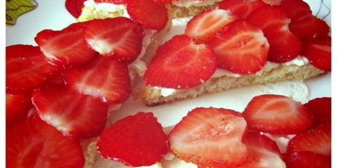 Рецепт Клубничных тостов