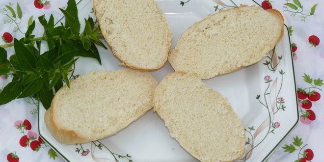 Рецепт сладких тостов с клубникой