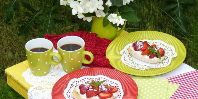 Рецепт сладких тостов с клубникой