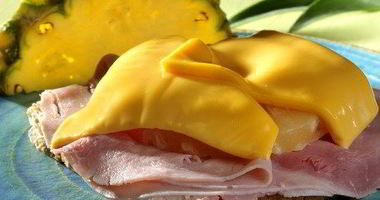 Рецепт Тоста с ветчиной и ананасами