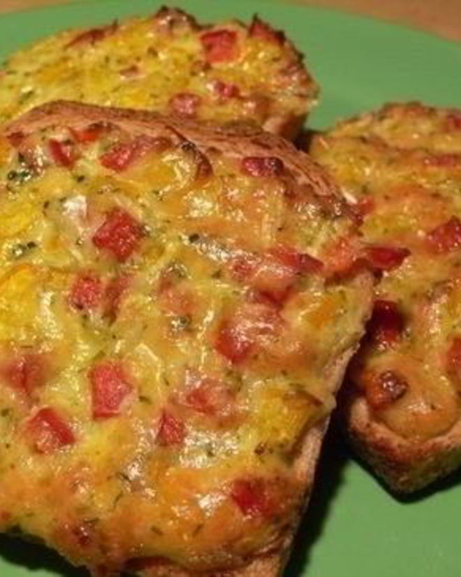 Рецепт запеченных тостов с паприкой