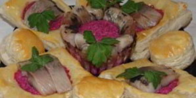 Рецепт волованов со свеклой и сельдью