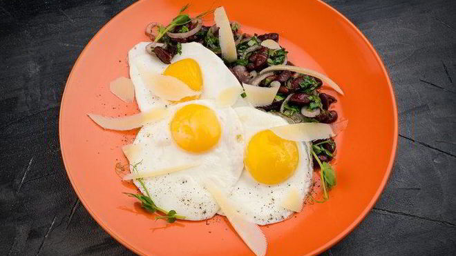 Рецепт яичницы с фасолью