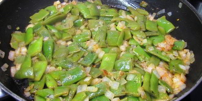 Рецепт яичницы с плоской стручковой фасолью