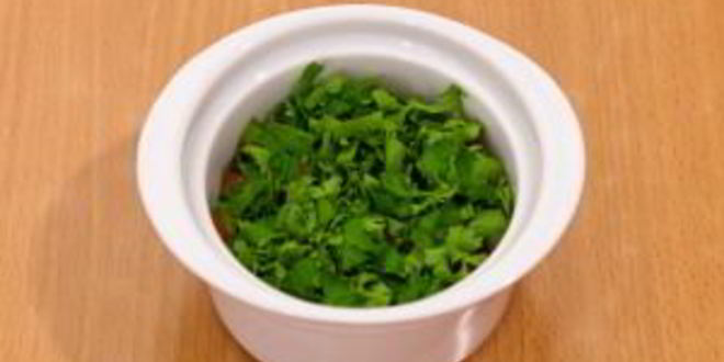 Рецепт яичницы с помидорами и моцареллой