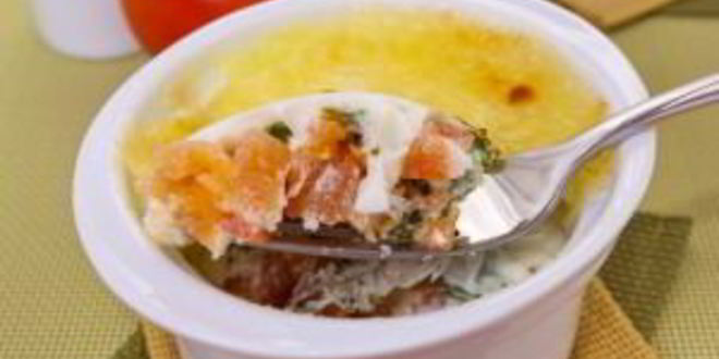 Рецепт яичницы с помидорами и моцареллой