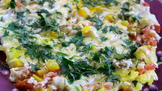 Рецепт Яичницы с сыром и овощами