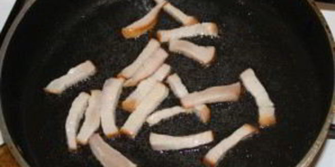 Рецепт яичницы с сыром плавленным