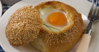 Рецепт Яичницы в булочке