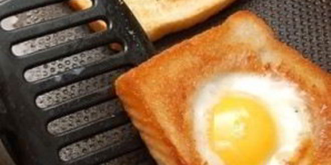 Рецепт яичницы в хлебе