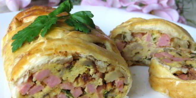 Рецепт яичницы в слоеном тесте к завтраку