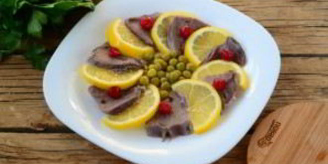 Рецепт заливного из языка