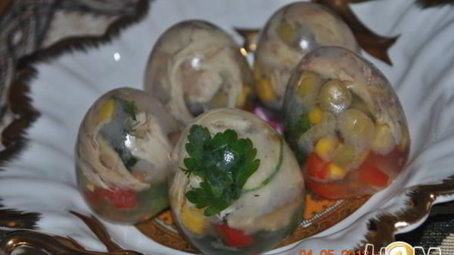 Рецепт заливного в яйце