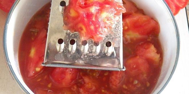 Рецепт запеченных помидоров с мясом в фольге