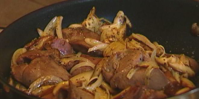 Рецепт жульена с куриной печенью и грибами