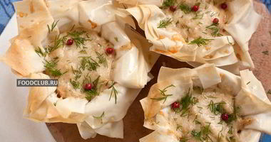 Рецепт Жульена с курицей в тесте фило