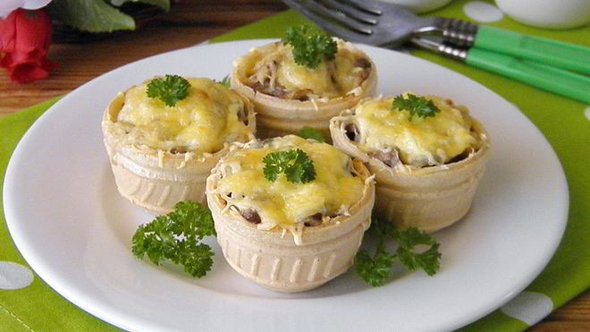 Рецепт жульена в тарталетках с грибами