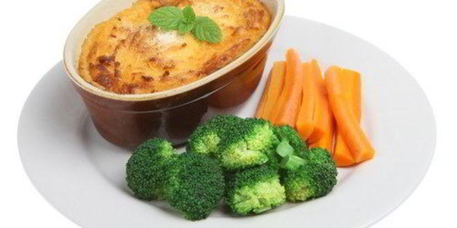 Рецепт Жюльена с ветчиной, цветной капустой, брокколи и зеленым горошком